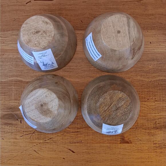 Creative Co-op Pine & Holly Mango Wood Bowl - Picture 5 of 11